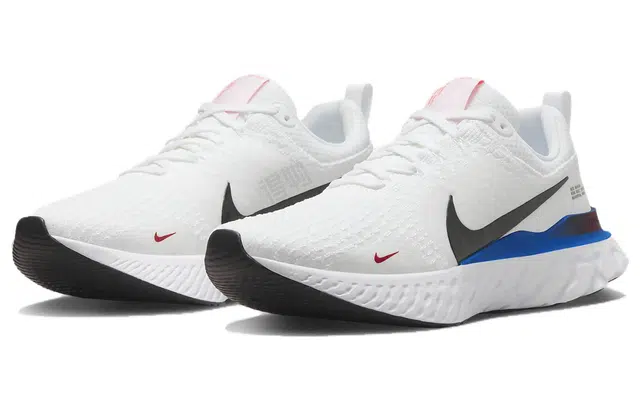Nike React Infinity Run Flyknit 3