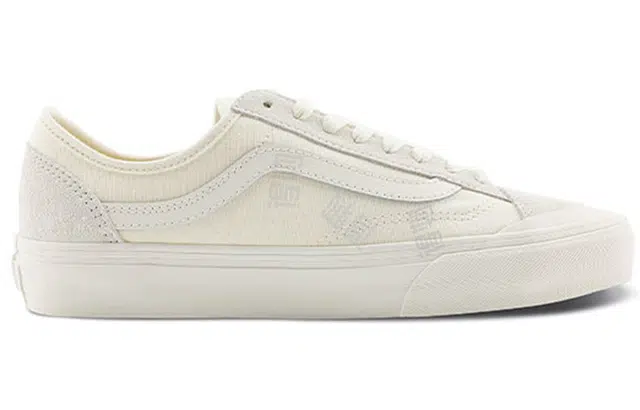 Vans Style 136