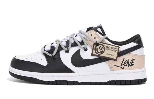 Nike Dunk Low vibe