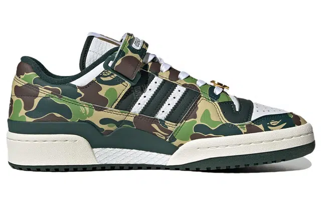 A BATHING APE x adidas originals FORUM 84 Low