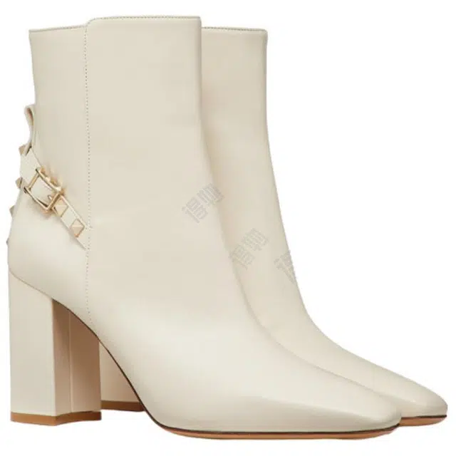 Valentino GARAVANIRockstud 9cm