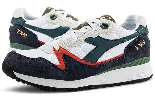 diadora V7000