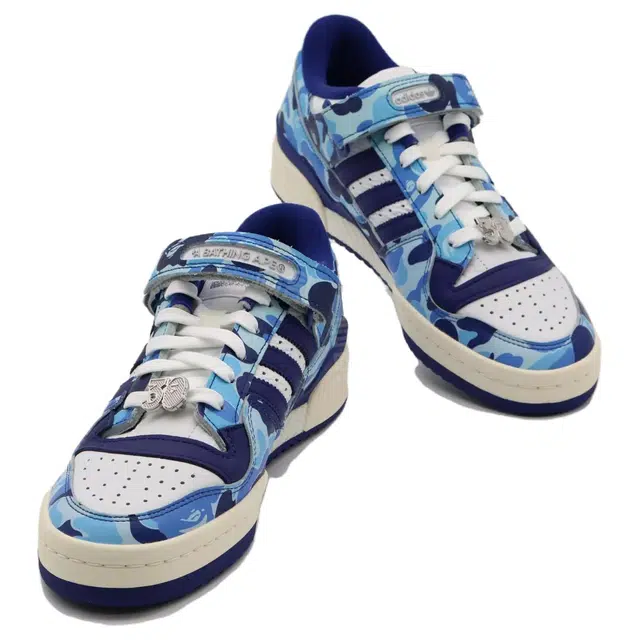 A BATHING APE x adidas originals FORUM 84 Low