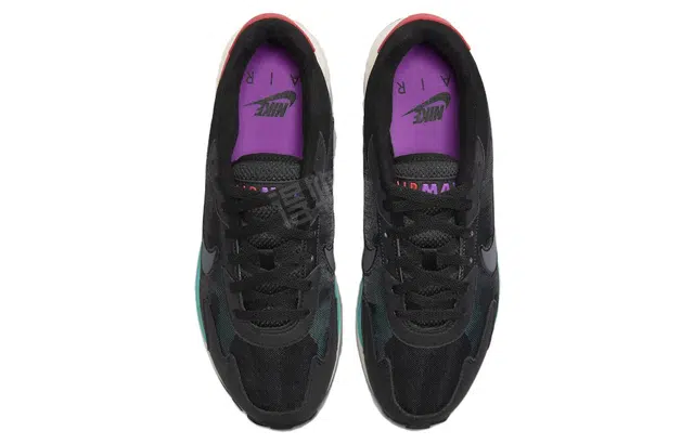 Nike Air Max Solo
