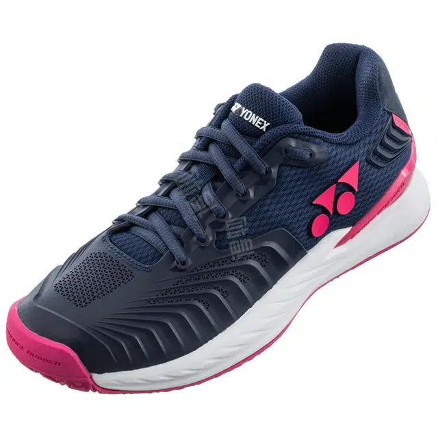 YONEX