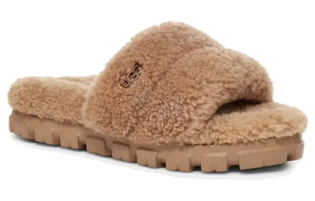 UGG