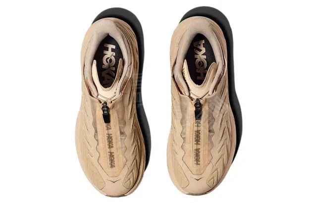 HOKA ONE ONE Project Clifton