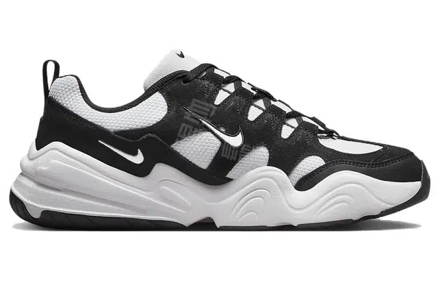 Nike Tech Hera