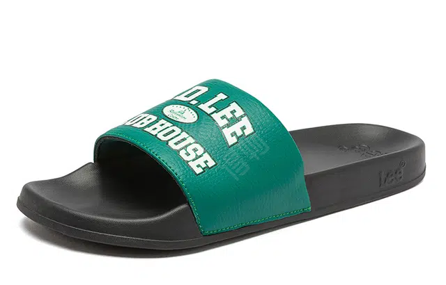 Lee