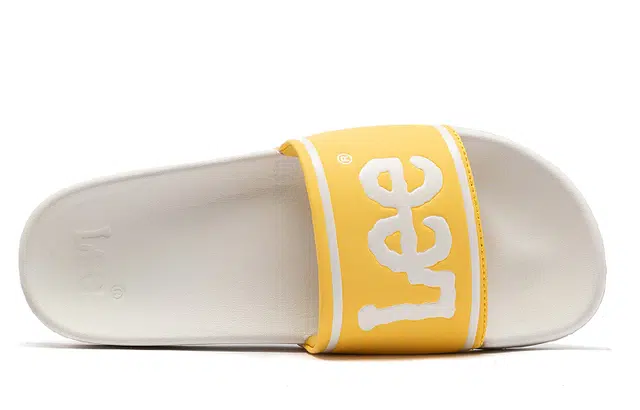 Lee