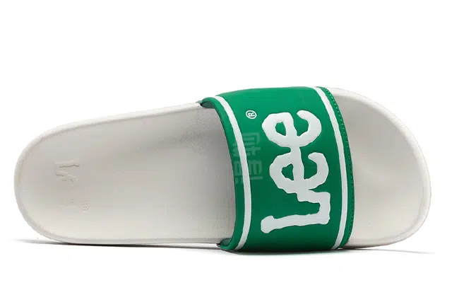 Lee