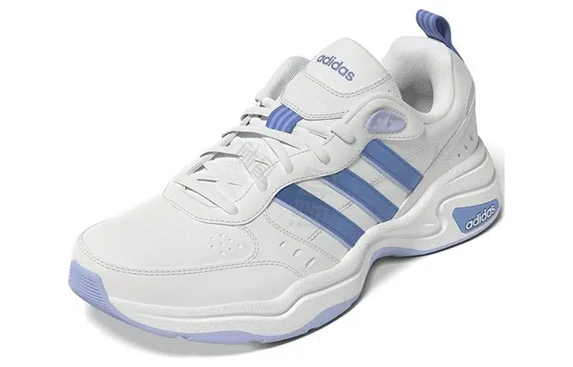 adidas neo Strutter