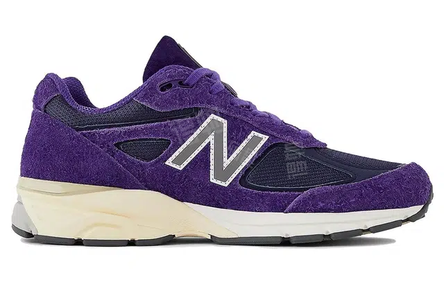 New Balance NB 990 V4
