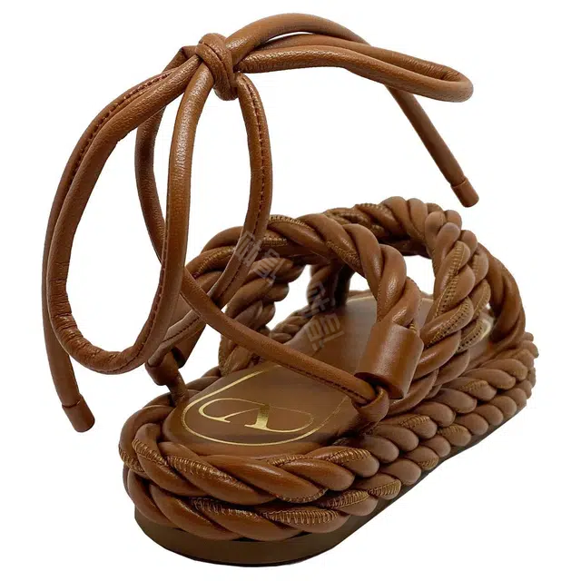 Valentino The Rope