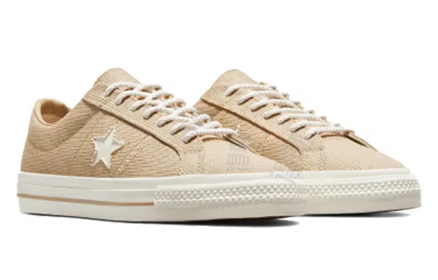 Converse One Star Pro