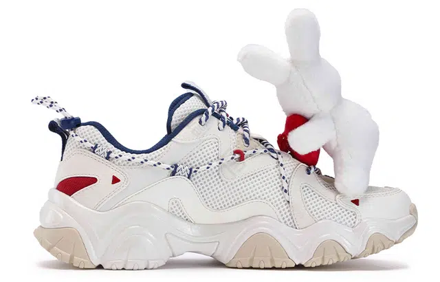 x FILA