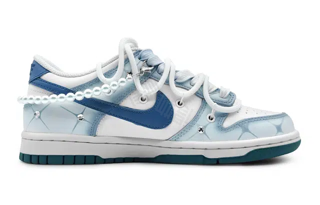 Nike Dunk Low GS Ice Blue