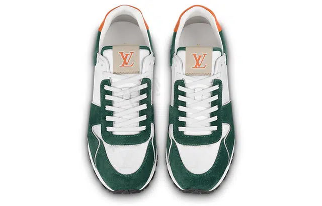 LOUIS VUITTON Run Away