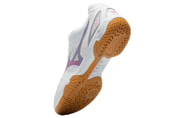 Mizuno WAVE Fang pro