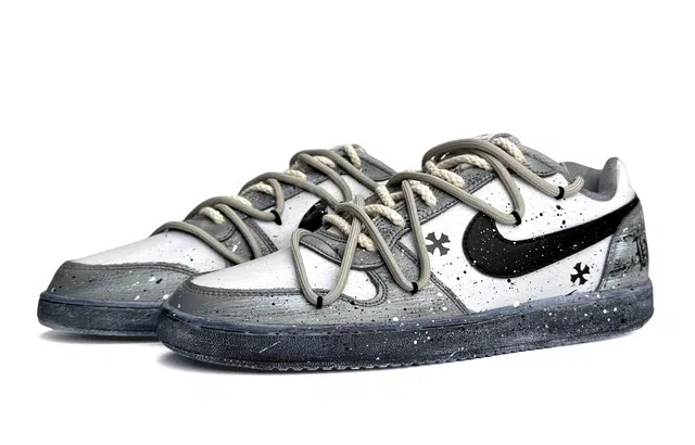 Nike EBERNON Low