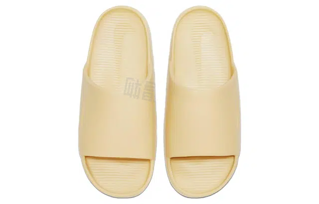 Nike Calm Slide