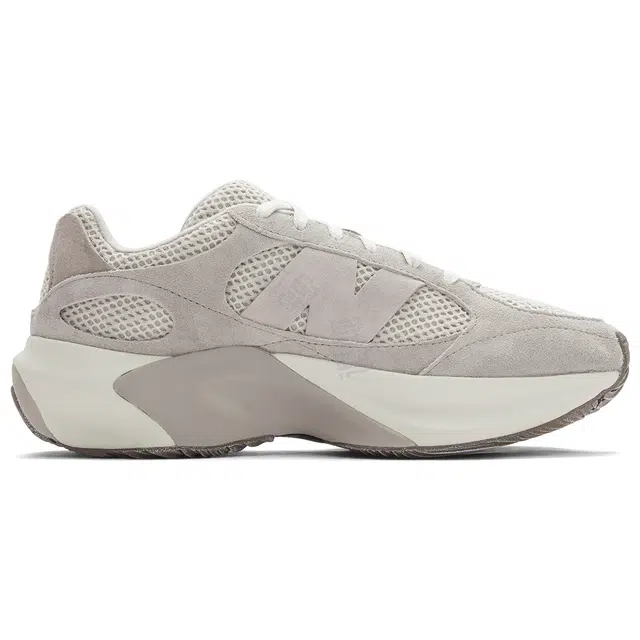 AURALEE x New Balance Warped Runner