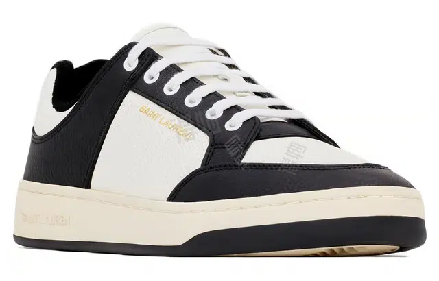 SAINT LAURENT