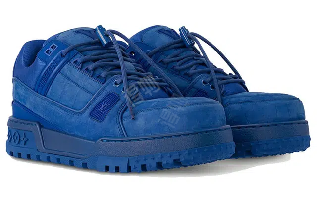 LOUIS VUITTON Trainer Maxi 24K
