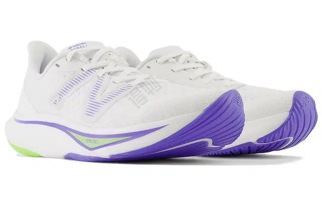 New Balance NB FuelCell Rebel v3