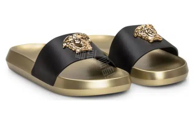 VERSACE