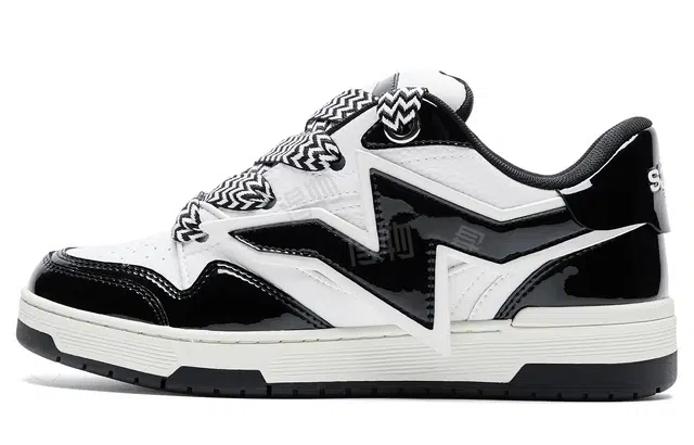 SIMPLE RIMLESS LIGHTNING-01