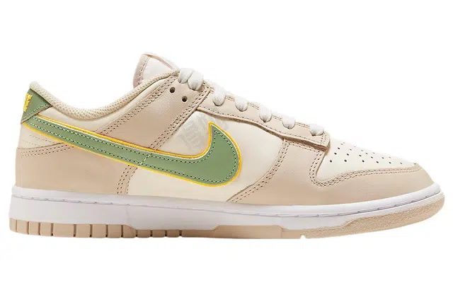 Nike Dunk Low 'Light Tan'
