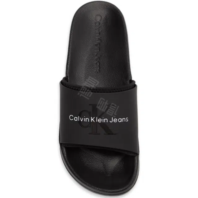 CKCalvin Klein SS23 90