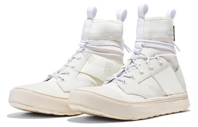 Cali Thornhill DeWitt White x Converse Jump Boot