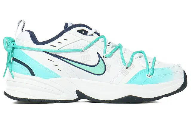 Nike Air Monarch 4