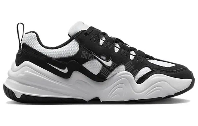 Nike Tech Hera