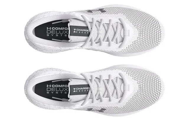Under Armour Charged Escape 4