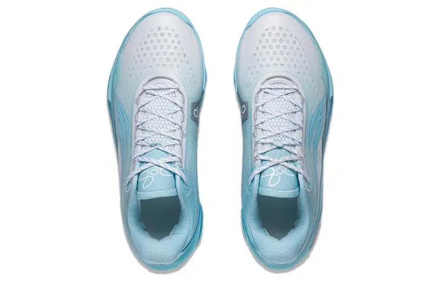 LiNing 808 III Ultra