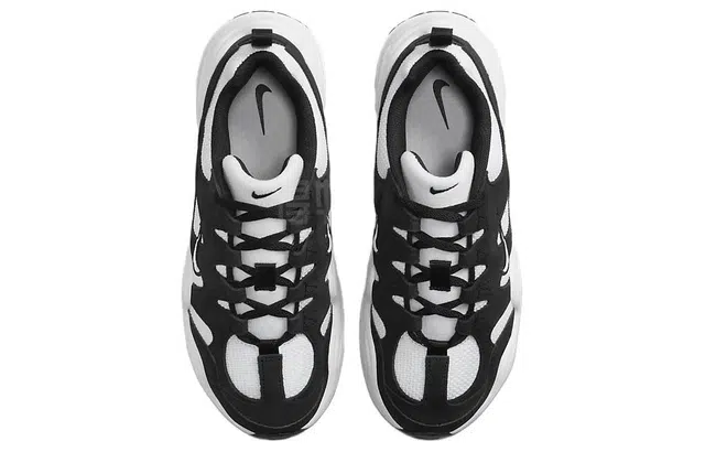 Nike Tech Hera