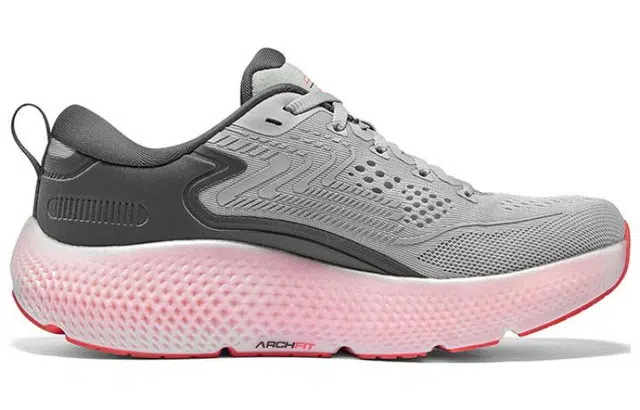 Skechers Go Run Max Road 6
