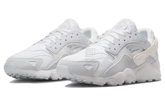 Nike Air Huarache Runner