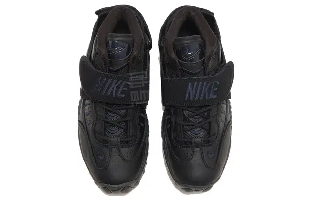 Nike Air Adjust Force