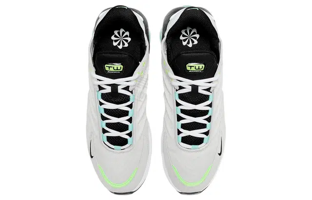 Nike Air Max TW