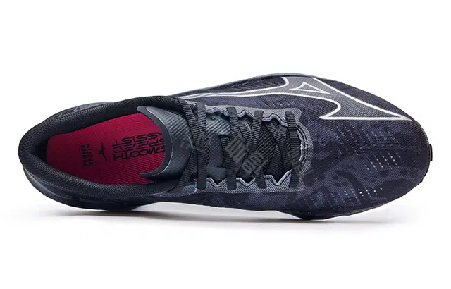 Mizuno WAVE REBELLION PRO