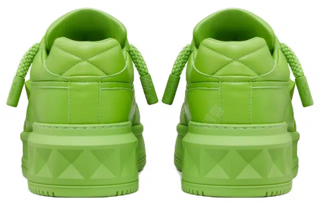 Valentino One Stud