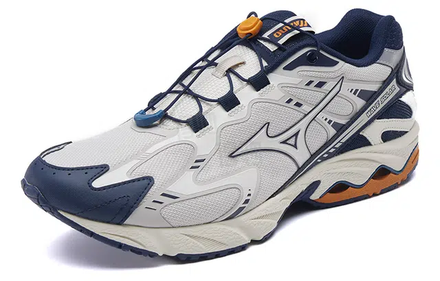 Mizuno Wave Solar V2