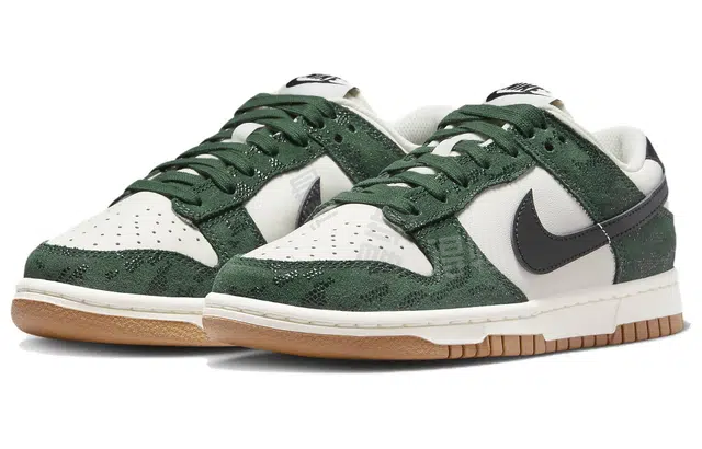 Nike Dunk Low