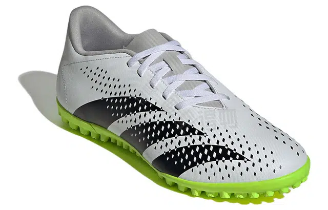 adidas Predator Accuracy.4 PU