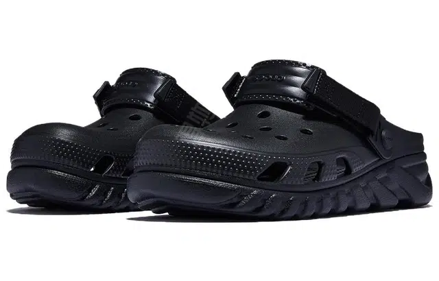 Crocs DUET MAX CLOG