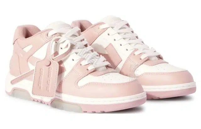 OFF-WHITE